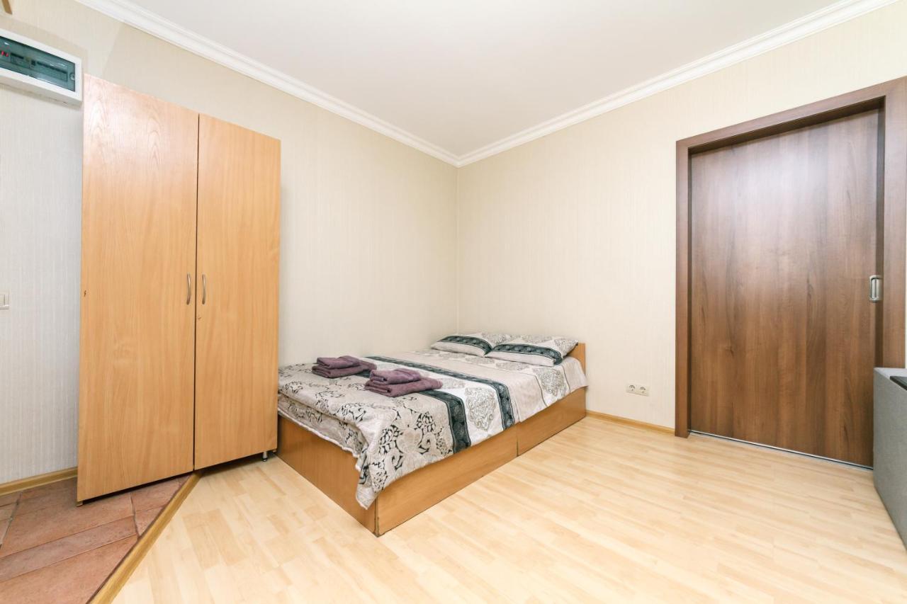 Apartment 2к уютная в центре печерска Kyiv